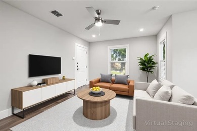 Over 2400 Sqare feet!!! Pictures do no justice to this home - photo 6