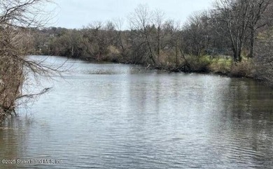 Seller will be open to negotiating current assessment. Location! - photo 40
