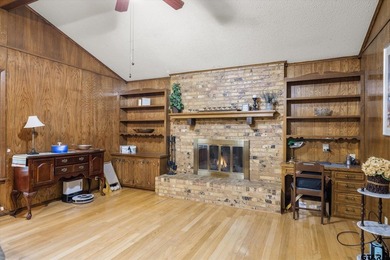 Tucked inside the gated golf and lake community of Hideaway and - photo 11
