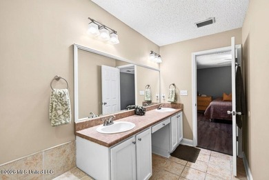 Welcome HOME! This well-maintained 3-bedroom, 2-bath home offers - photo 19