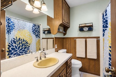 Tucked inside the gated golf and lake community of Hideaway and - photo 22