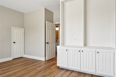 HIGHLY MOTIVATED SELLERS! Welcome to 6006 Millwood Drive, a - photo 23