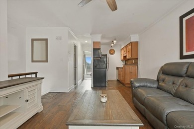 Welcome to your slice of paradise! This fabulous corner-unit - photo 10