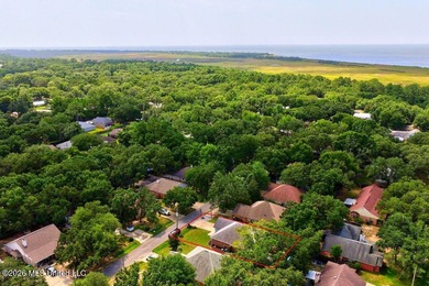 Welcome HOME! This well-maintained 3-bedroom, 2-bath home offers - photo 31