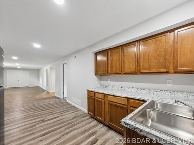 Completely rebuilt from the ground up, 5-bed, 3-bath home in - photo 40