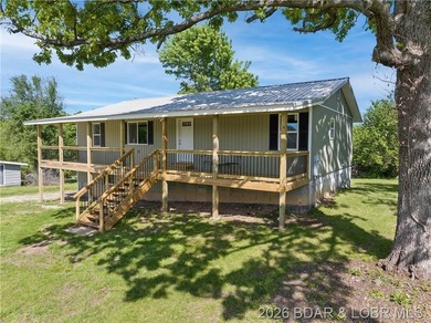 Completely rebuilt from the ground up, 5-bed, 3-bath home in - photo 46