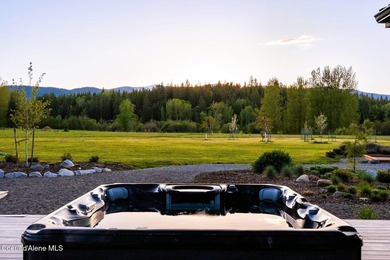 Designed by Dwell Magazine-featured Waechter Architecture and a - photo 7