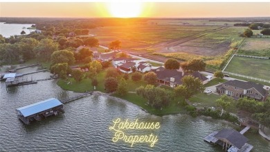 Lake Home For Sale in Waxahachie, Texas