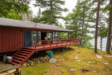 St. Lawrence River - Jefferson County Home For Sale in Clayton New York