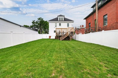 Welcome to this beautifully updated, move-in ready Colonial - photo 4