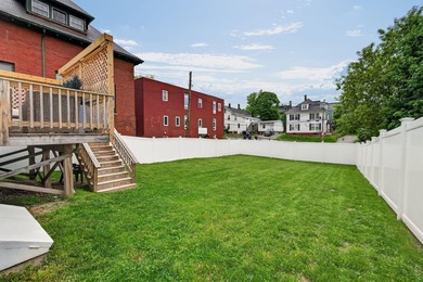 Welcome to this beautifully updated, move-in ready Colonial - photo 5