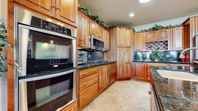 Spectacular Golf Course Luxury Patio Home with Panoramic - photo 10