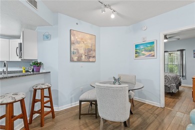 Welcome to your dream condo! This 3bd, 2ba condo features a - photo 12