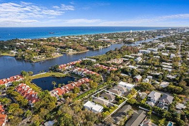 Situated on a premium lot in East Delray's La Hacienda, this - photo 2