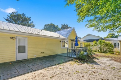 **Rare Coastal Retreat in The Avenues | 411 Sunset Trail | - photo 23