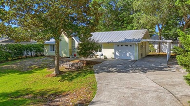 **Rare Coastal Retreat in The Avenues | 411 Sunset Trail | - photo 28