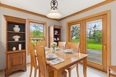 Welcome to Lake Country living at its finest set on a PRISTINE - photo 7