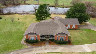 (private lake, pond, creek) Home For Sale in Mabank Texas