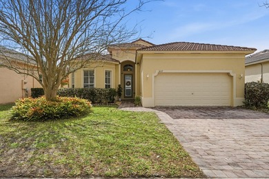 BEST PRICE IN PORTOFINO SHORES. Spacious 4 Bdrm Home In - photo 2