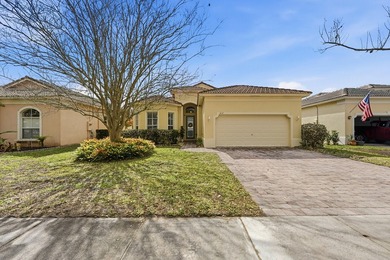 BEST PRICE IN PORTOFINO SHORES. Spacious 4 Bdrm Home In - photo 3