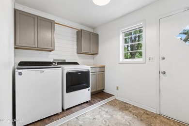 Welcome home to this freshly updated 4-bedroom, 2.5-bath home in - photo 16