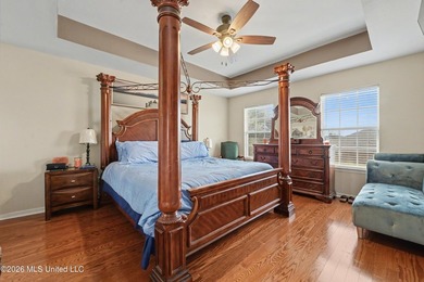 Welcome to this elegant pristine 3,400 sq. ft. two-story home - photo 17