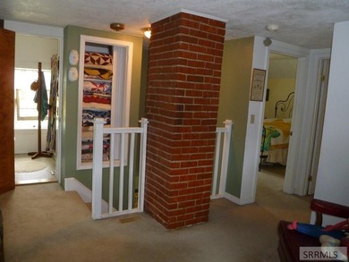 A must see, to appreciate this one of a kind Craftsman beautiful - photo 30