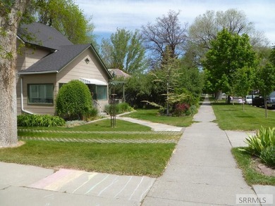 A must see, to appreciate this one of a kind Craftsman beautiful - photo 48