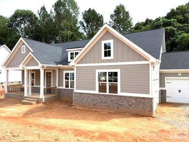 New construction in beautiful , sought-after Falls Cove - photo 2