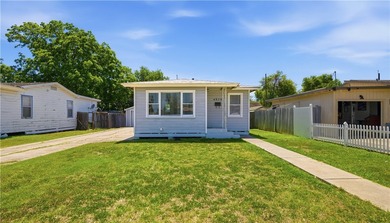 Welcome Home to this cozy and well-kept home. This home offers 3 - photo 16