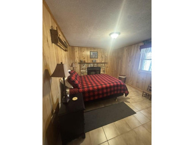 Pristine 5b 3b home boasting warm wood finishes, 3 cozy - photo 19