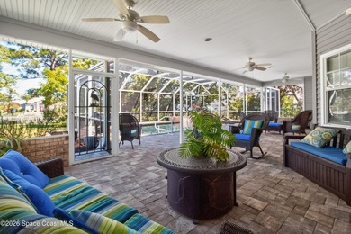 Welcome to this just repainted, impeccably maintained - photo 19
