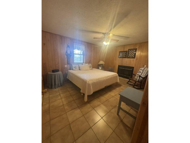 Pristine 5b 3b home boasting warm wood finishes, 3 cozy - photo 23