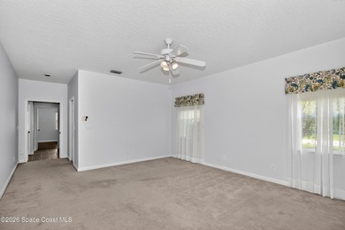 Welcome to this just repainted, impeccably maintained - photo 23