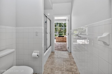 Welcome to this just repainted, impeccably maintained - photo 32