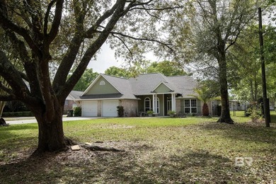 Welcome to this beautiful brick home in Foley offering space - photo 33