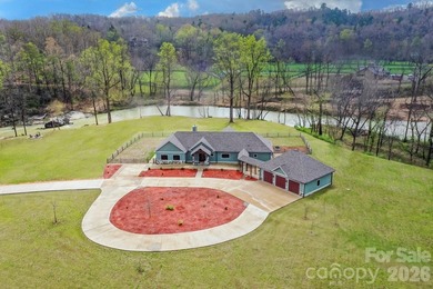STUNNING RIVERFRONT ESTATE IN LAKE LURE NC. Situated on 8.5 - photo 1