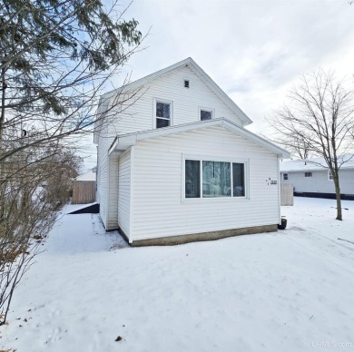 Lake Home For Sale in Norway, Michigan