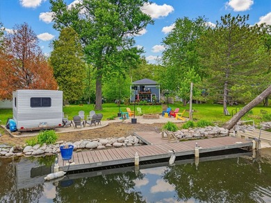 Upper Nemahbin Lake Home For Sale in Delafield Wisconsin