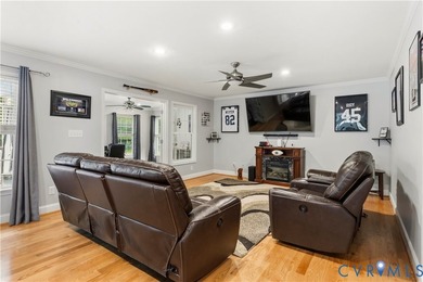Welcome to 6717 Mill Lane in the desirable Fox Mill - photo 15