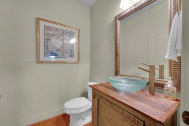 Stunning 4-bedroom, 3.5-bath custom-designed waterfront home - photo 17