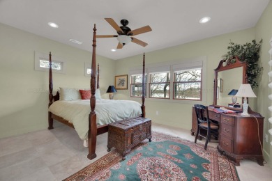 Stunning 4-bedroom, 3.5-bath custom-designed waterfront home - photo 21
