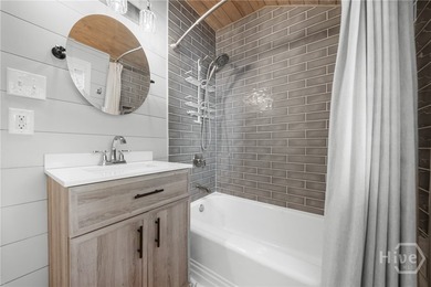 Located in Savannah's desirable Midtown area in the sought-after - photo 23
