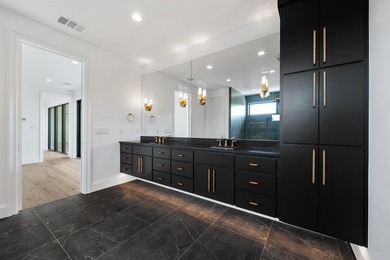 Welcome to 111 Orange Plume in the coveted Summit Rock community - photo 23