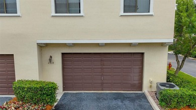 Welcome to this beautifully maintained 3-bed, 2.5-bath corner - photo 26