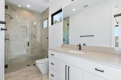Welcome to 111 Orange Plume in the coveted Summit Rock community - photo 27