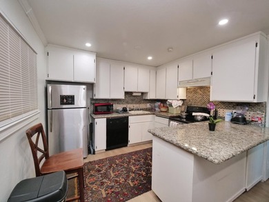 Beautifully updated home with permitted additional living - photo 9