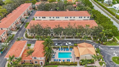 Welcome to this beautifully maintained 3-bed, 2.5-bath corner - photo 33