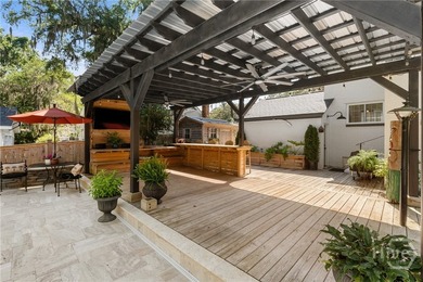 Located in Savannah's desirable Midtown area in the sought-after - photo 36