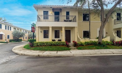 Welcome to this beautifully maintained 3-bed, 2.5-bath corner - photo 36